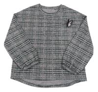 Čierno-bielo-staroružová kockovaná melírovaná úpletová mikina s motýlkom a pecičkami C&A