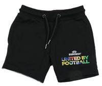 Čierne teplákové futbalové kraťasy s nápismi