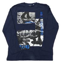 Tmavomodré tričko so skateboardmi  YIGGA