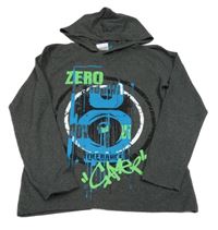 Tmavošedé melírované triko s potiskem a kapucí Yigga