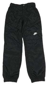 Černé šusťákové kalhoty s logem Nike