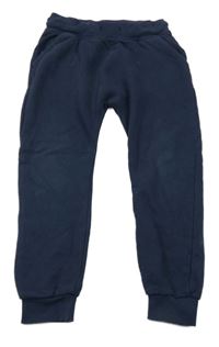 Tmavomodré turecké tepláky s autem Next