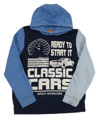 Tmavomodro-modro-svetlomodrá mikina s nápismi a autom a kapucňou Kids