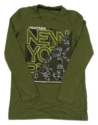 Khaki triko s nápisem Y.F.K.