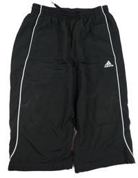 Černé šusťákové kraťasy s logem Adidas