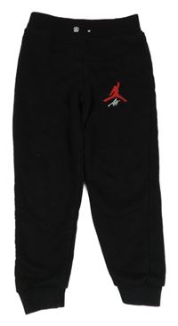 Černé tepláky s výšivkou Air Jordan