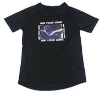 Čierne športové tričko s potlačou a nápismi Primark