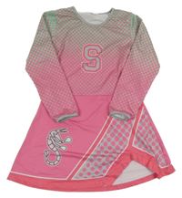 Ružovo-zelené vzorované elastické šaty s číslom