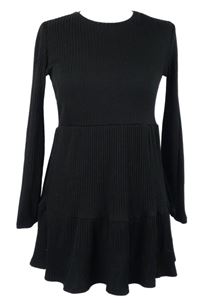 Dámske čierne rebrované úpletové šaty Stradivarius