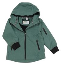 Tmavozelená šusťáková jarní bunda s nášivkou a kapucí Dopodopo