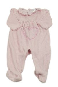 Svetloružový zamatový overal s volánikom a výšivkou Ergee