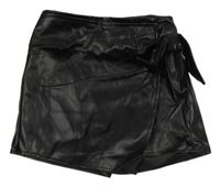 Černé koženkové sukňové kraťasy Shein