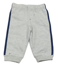 Sivé tepláky s pruhmi a autom Ergee