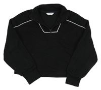 Čierna crop mikina s prúžkami a rolákom Primark