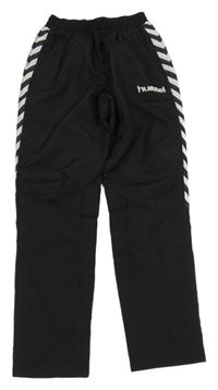 Čierne šušťákové športové nohavice s logom hummel