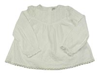 Biela kockovaná blúzka s čipkou a volánikmi