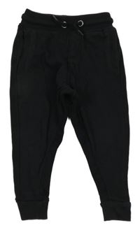 Černé tepláky Nutmeg