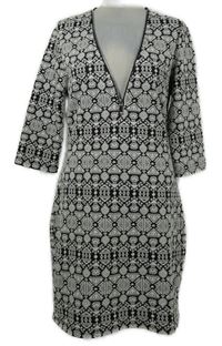 Dámske čierno-biele vzorované šaty Hailys