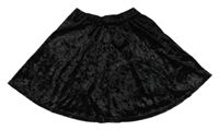 Čierna zamatová kolová sukňa M&Co.