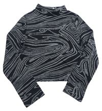 Čierno-sivé vzorované crop tričko E-Vie