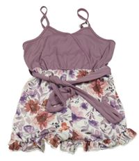 Fialovo-biely kraťasový overal s kvetinami a opaskom Shein