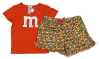 Nové - Červené tričko s písmenem + barevné kraťasy s M&M's