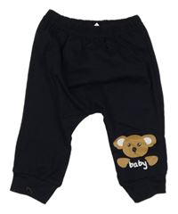 Tmavomodré ľahké tepláky s medvěďom zn. Shein