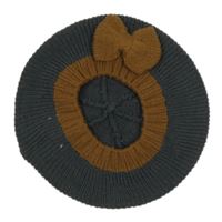 Tmavošedo-hnědý pletený baret s mašlí Vertbaudet