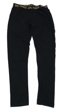 Čierne legíny s nápisom