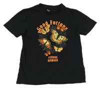 Čierne tričko s motýlikmi