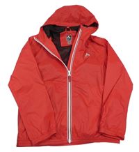 Červená kockovaná šušťáková funkčná jarná bunda s logom a kapucňou McKinley