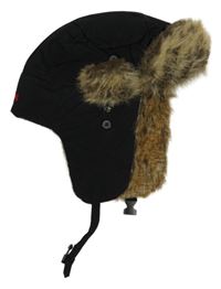 Černá šusťáková zateplená beranice s kožíškem