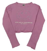 Ružové rebrované crop tričko so smajlíkem z kamínků a nápismi