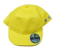Žlutá kšiltovka