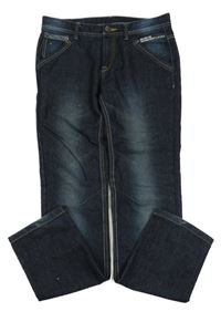 Tmavomodré rifle Chapter Young