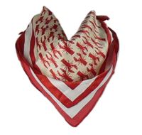 Dámský červeno-bílý saténový šátek s humry 