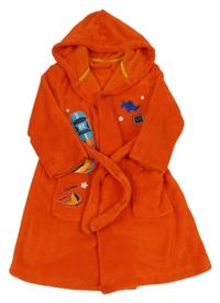 Červený chlupatý župan s obrázky a kapucí George