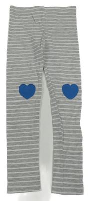 Sivo-biele pruhované legíny so srdiečkami