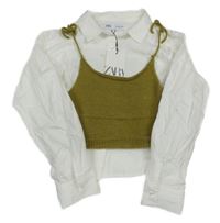 Nové - Bílá halenka s olivovým pleteným crop topem Zara