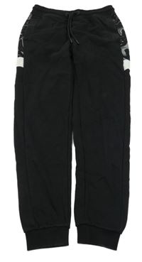 Čierno-vzorované cuff tepláky C&A