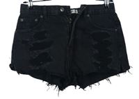 Dámské černé riflové kraťasy s prošoupáním Pull & Bear
