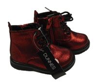 Nové - Černo-červené kotníkové boty Dunnes vel.21