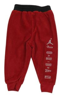 Červené plyšové kalhoty s logem Nike Jordan