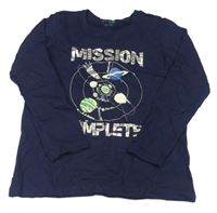 Tmavomodré tričko s planetami a vrtulníky Tchibo