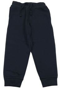 Čierne tepláky George