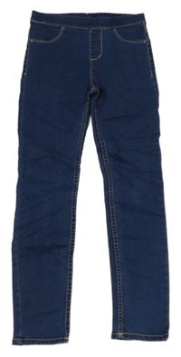 Tmavomodré riflové džegíny 