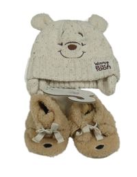 Nové - 2set - Svetlobéžová melírovaná čepice - Pú + béžové chlpaté cápačky s čumákem vel. 17