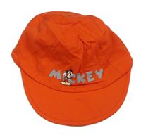 Červená šiltovka s Mickey George