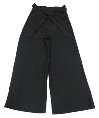Čierne rebrované culottes nohavice s opaskom Page One Young