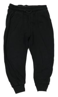 Černé tepláky F&F